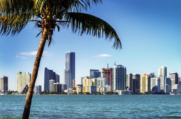 Paiement des salaires en cryptomonnaies à Miami